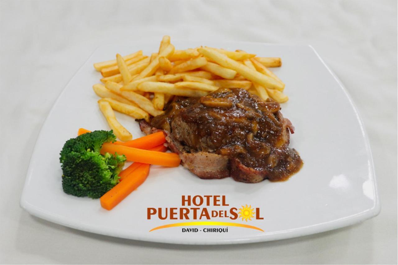 Hotel Puerta Del Sol เดวิด ภายนอก รูปภาพ