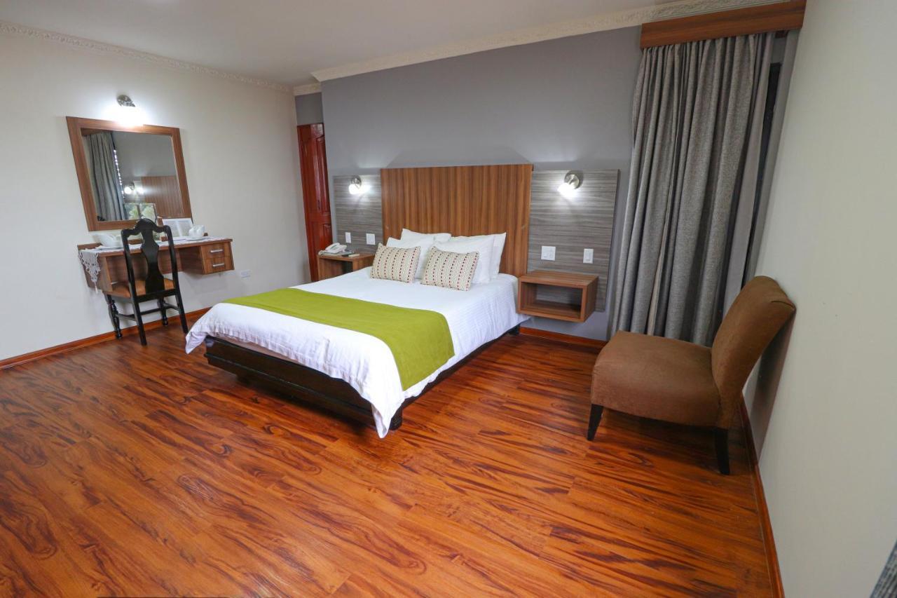 Hotel Puerta Del Sol เดวิด ภายนอก รูปภาพ