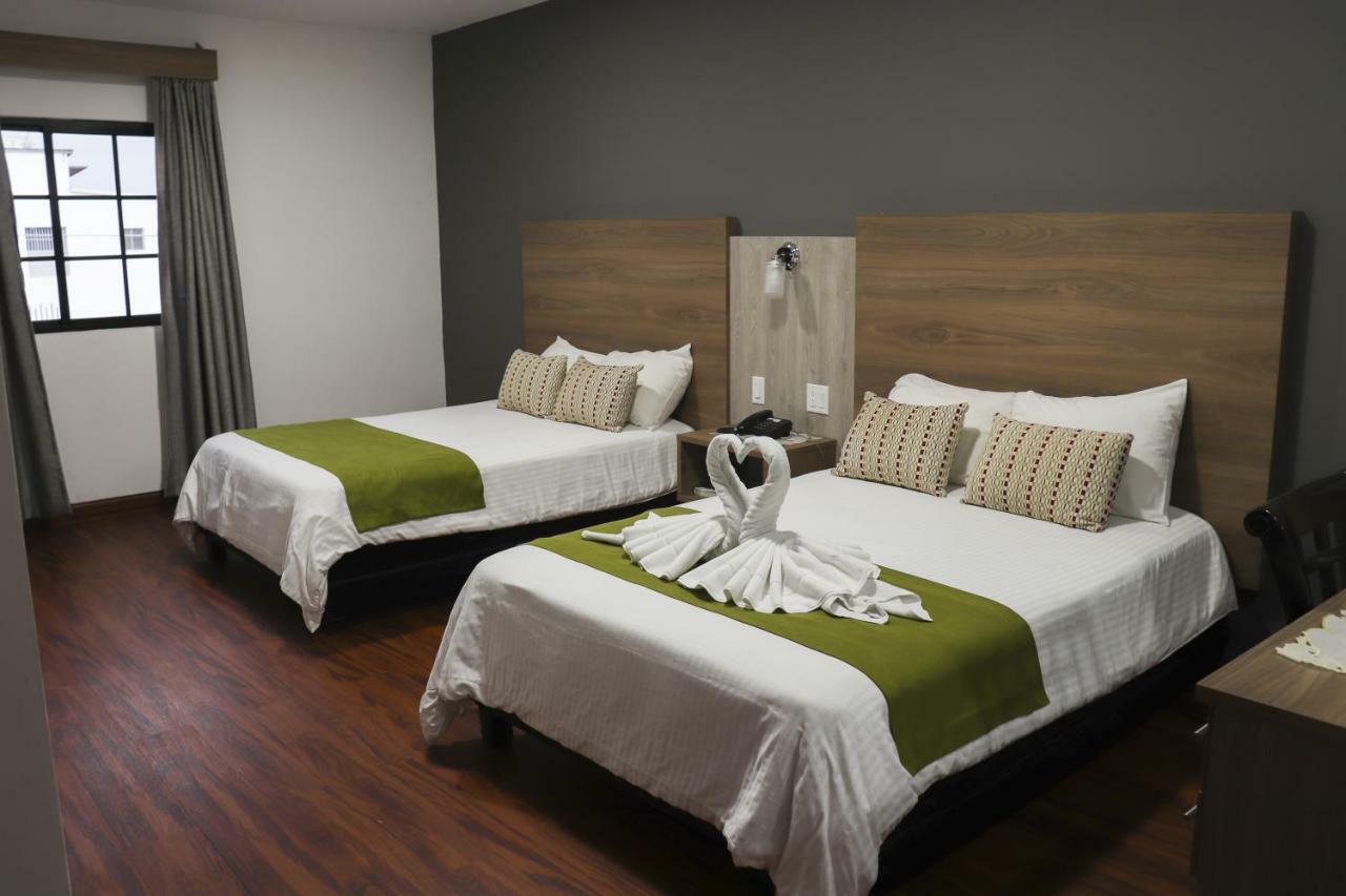 Hotel Puerta Del Sol เดวิด ภายนอก รูปภาพ